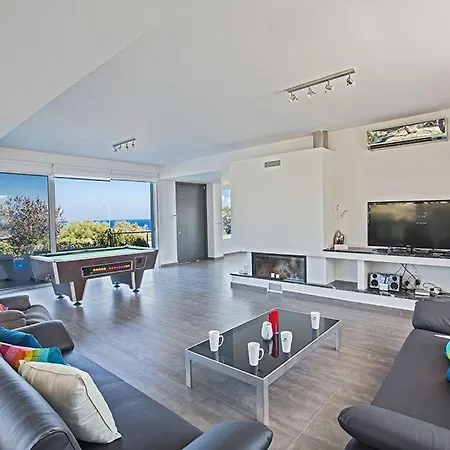 Villa Chloe Aq Cv614 * Protarász