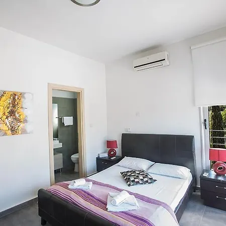 Kono Sunshine - Luxury 4 Bedroom Cape Greco - Close To With Panoramic Views Willa *