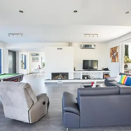 Kono Sunshine - Luxury 4 Bedroom Cape Greco - Close To With Panoramic Views Willa *